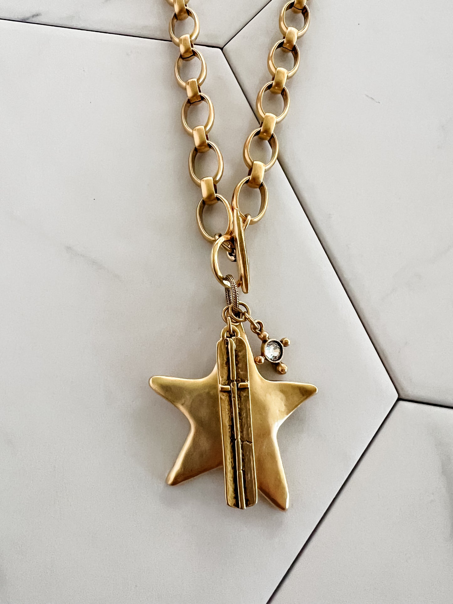Fourth Day Necklace