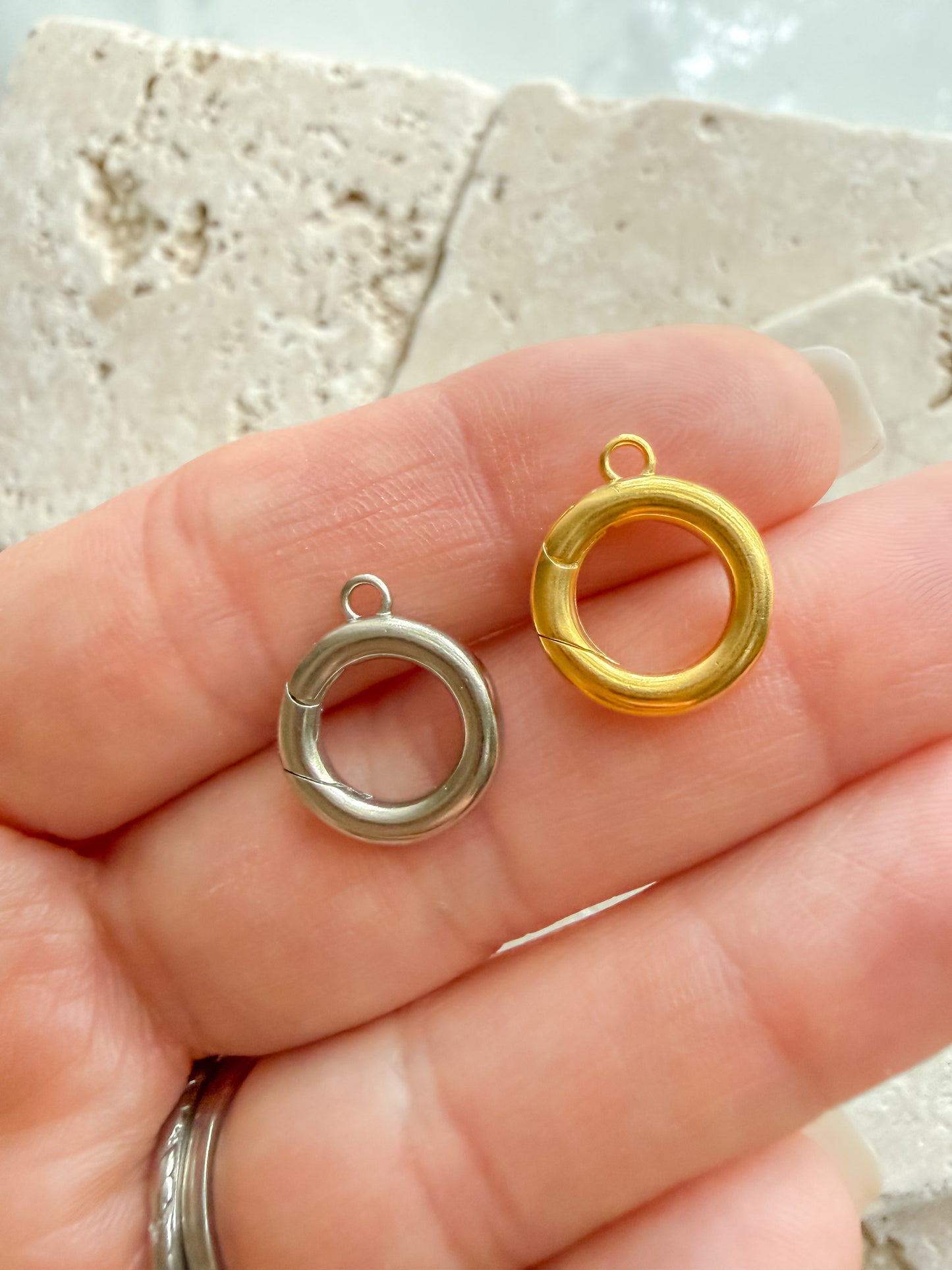 Classic Circle Charm Holder