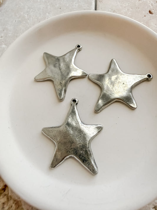 Medium Hammered Star Charm