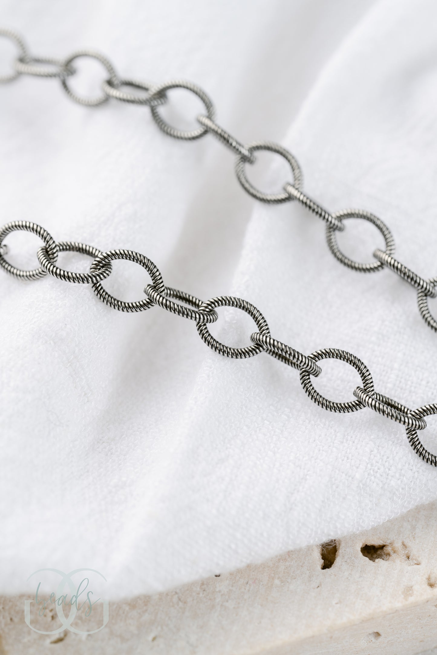 A silver chain.