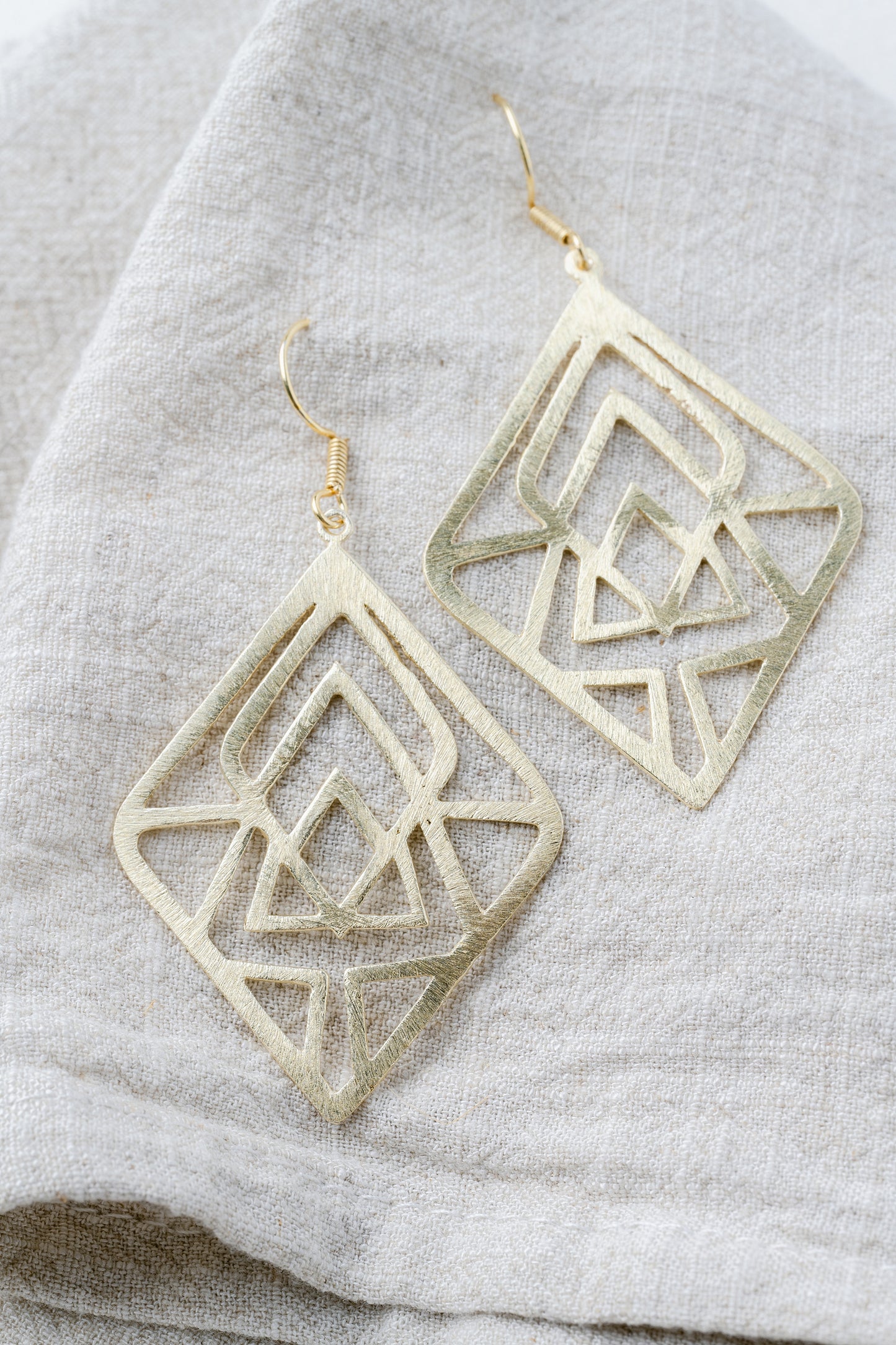 Vetra Earrings