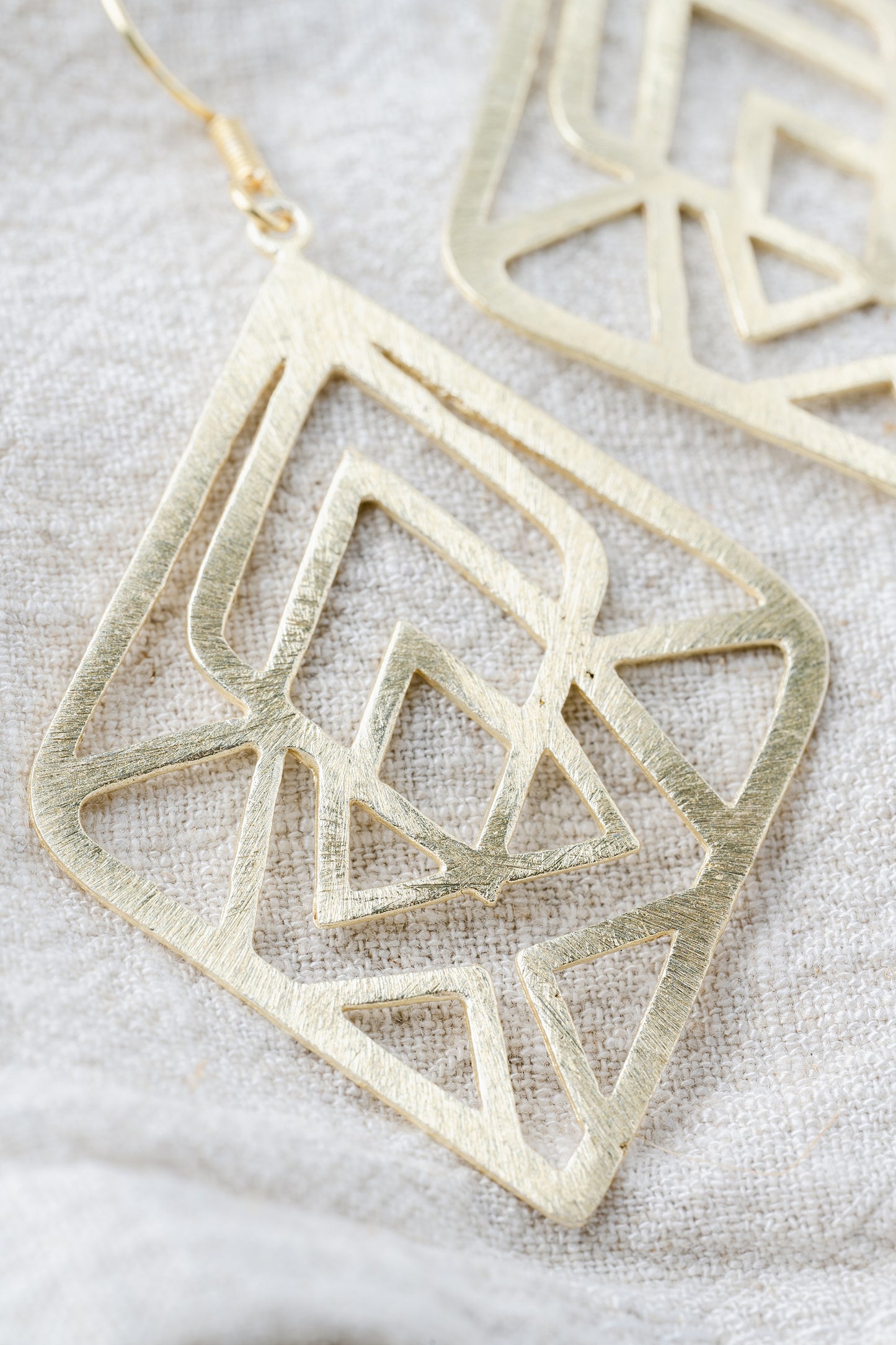 Vetra Earrings