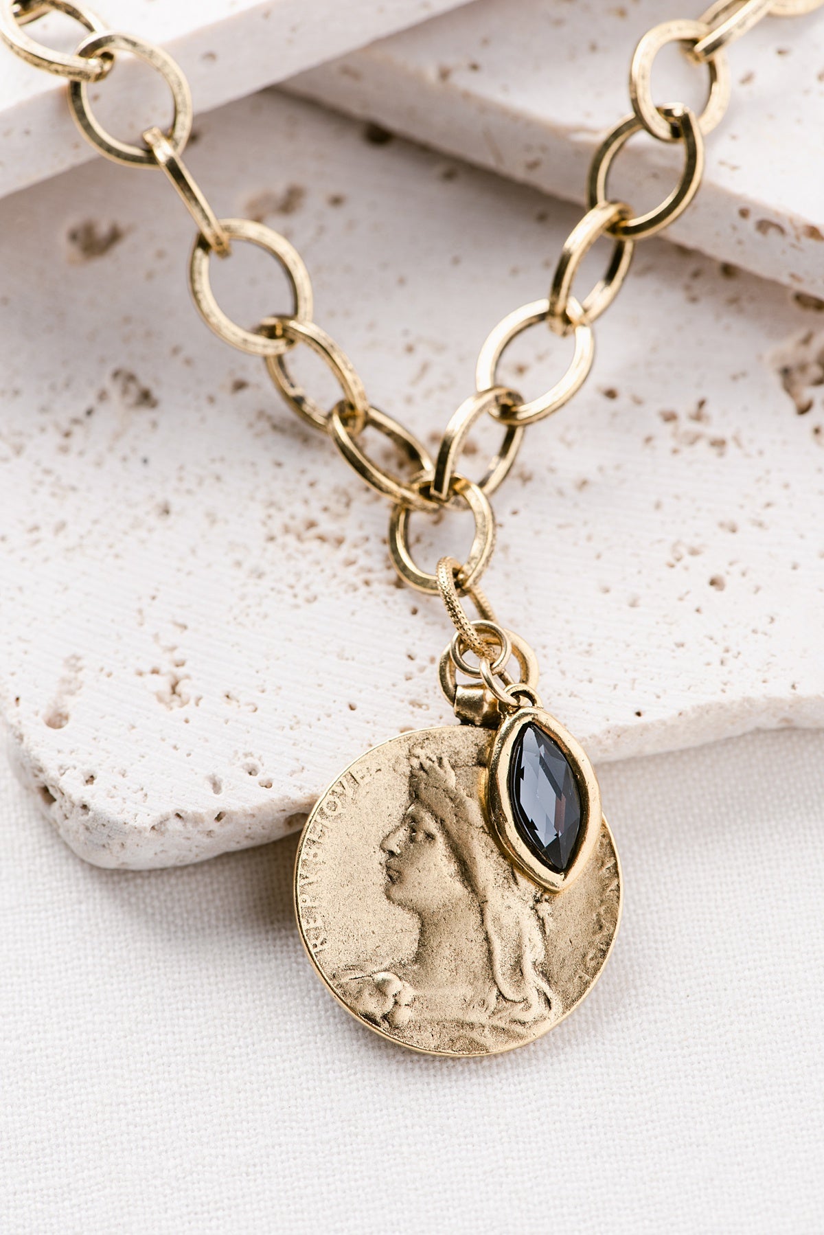 Blanche Necklace