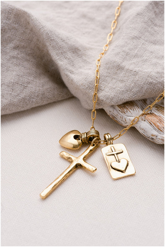 Charmante Necklace