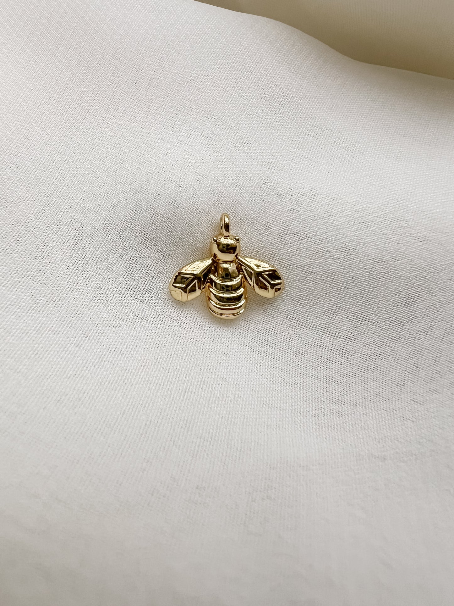 Chainbreaker Necklace Tiny Bee Charm