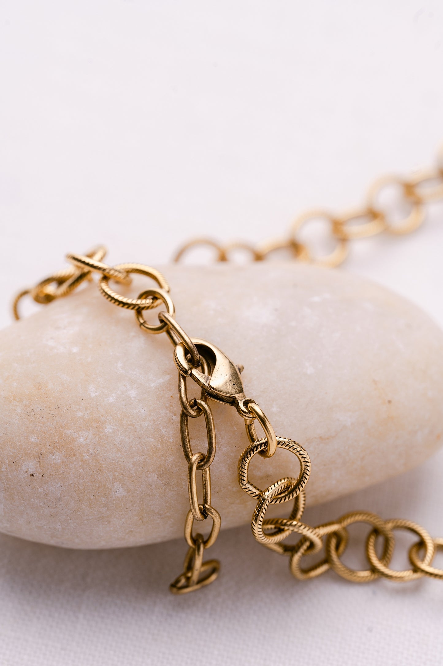 The Artisan Circle Necklace