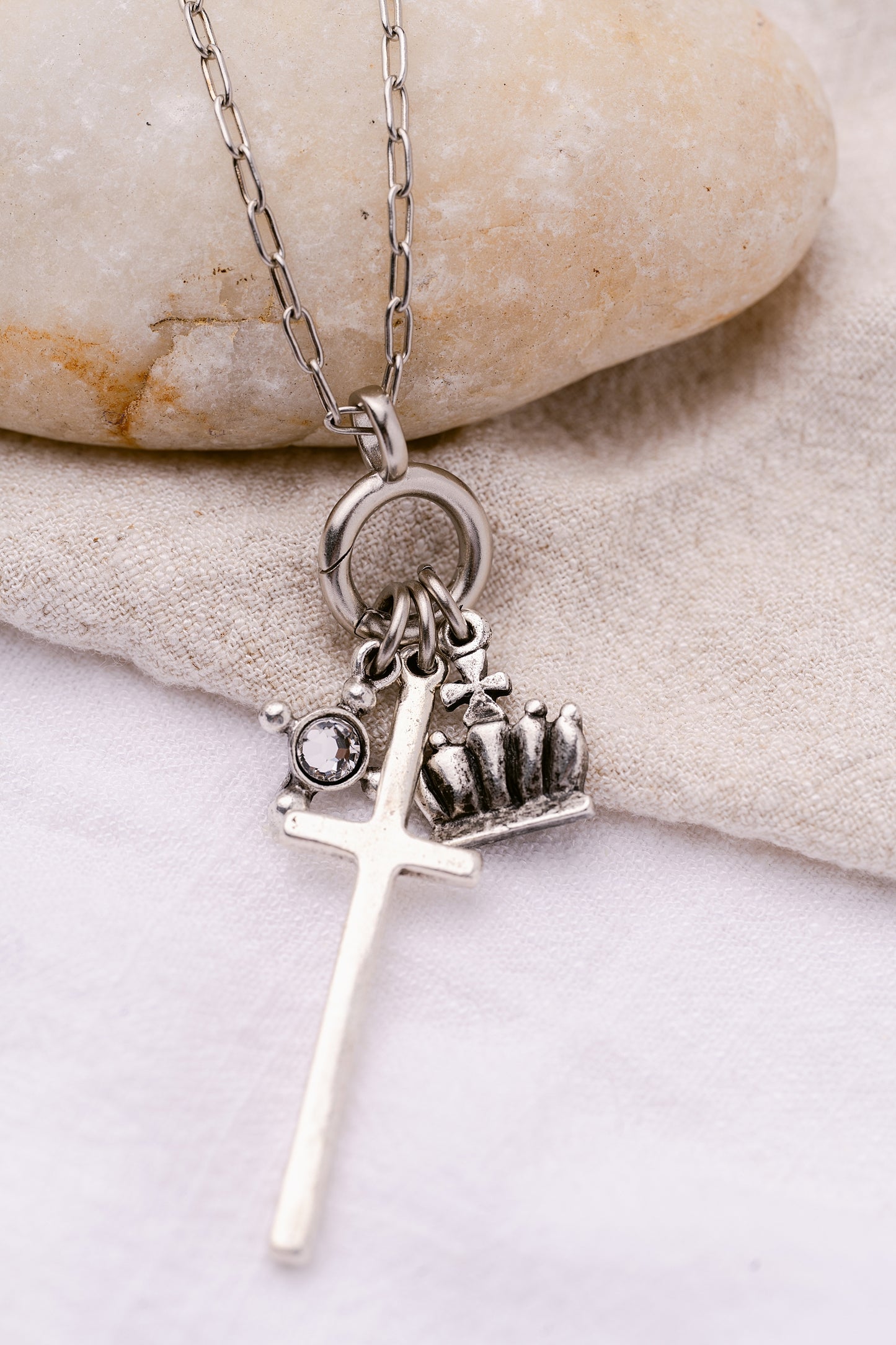 Classic Charm Holder with Bail