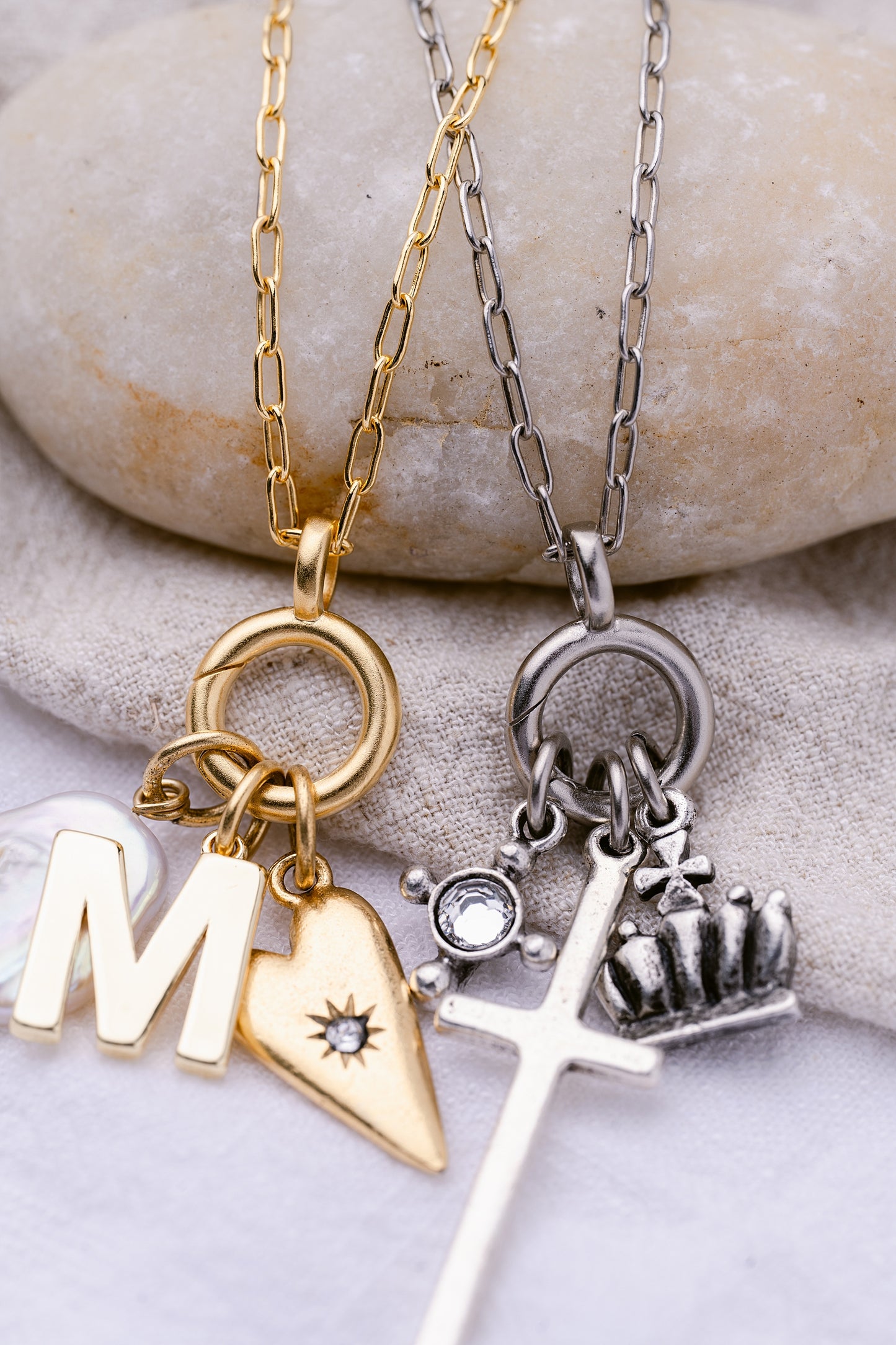 Classic Charm Holder with Bail