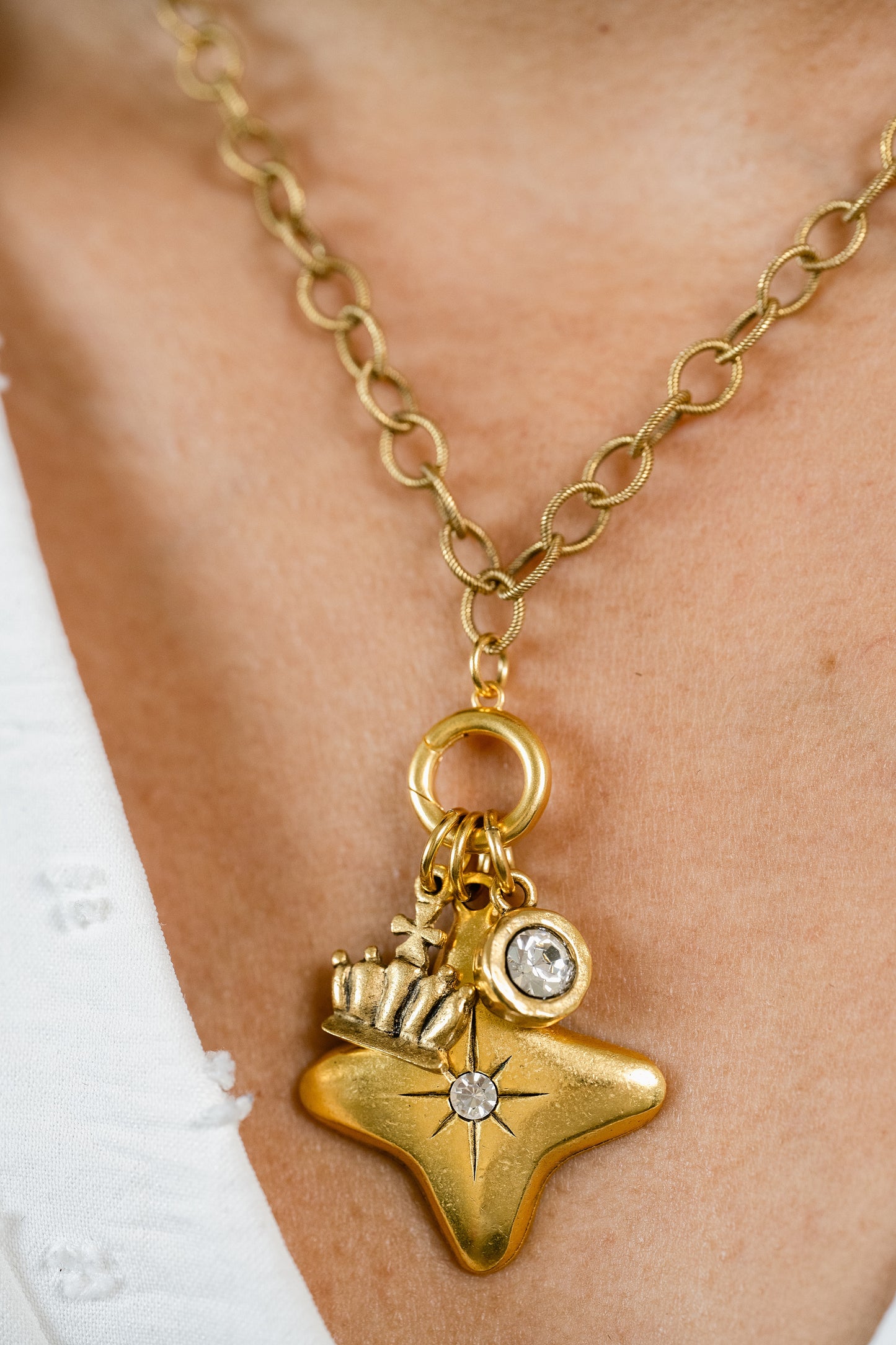 Classic Circle Charm Holder