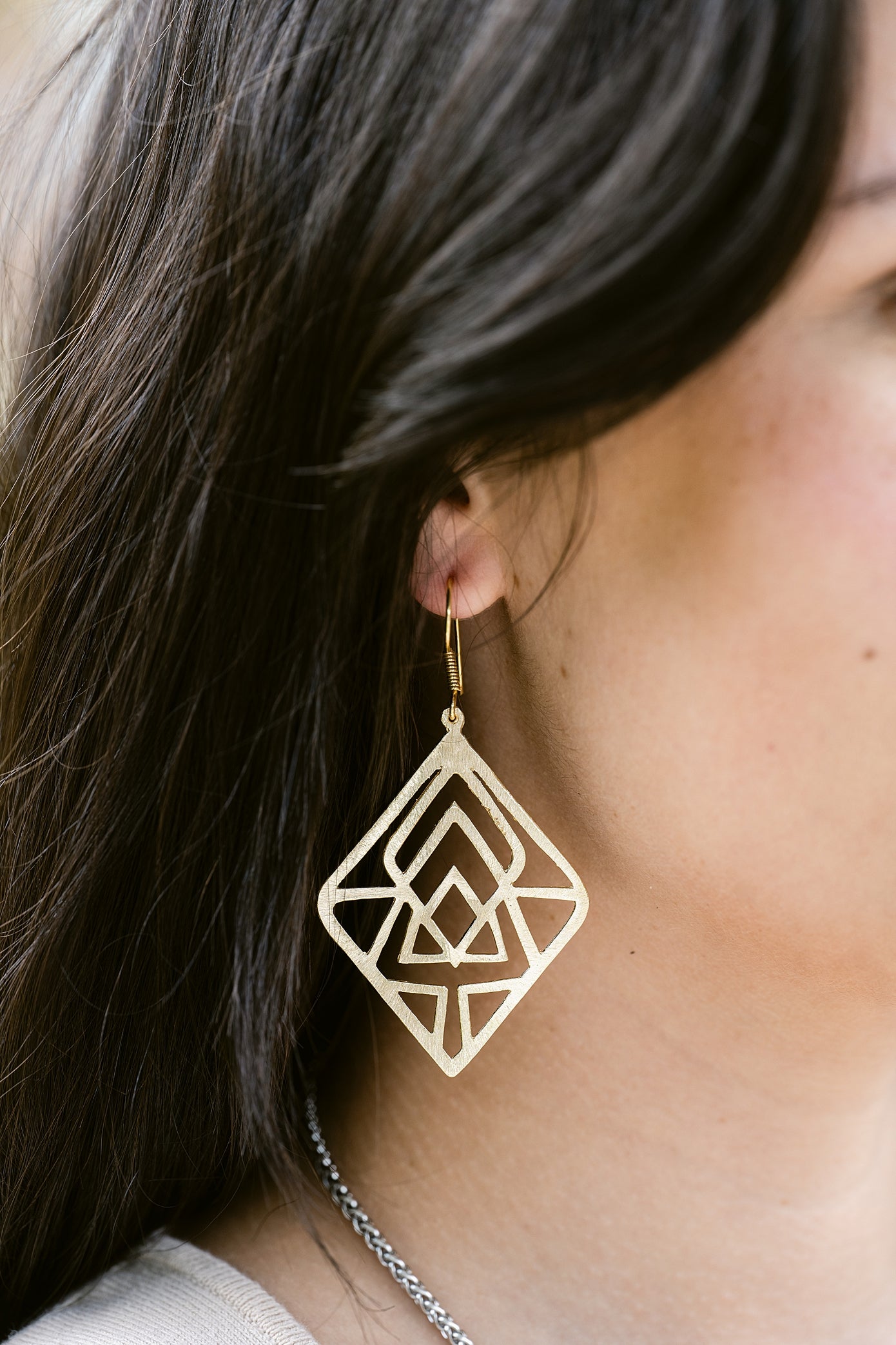 Vetra Earrings